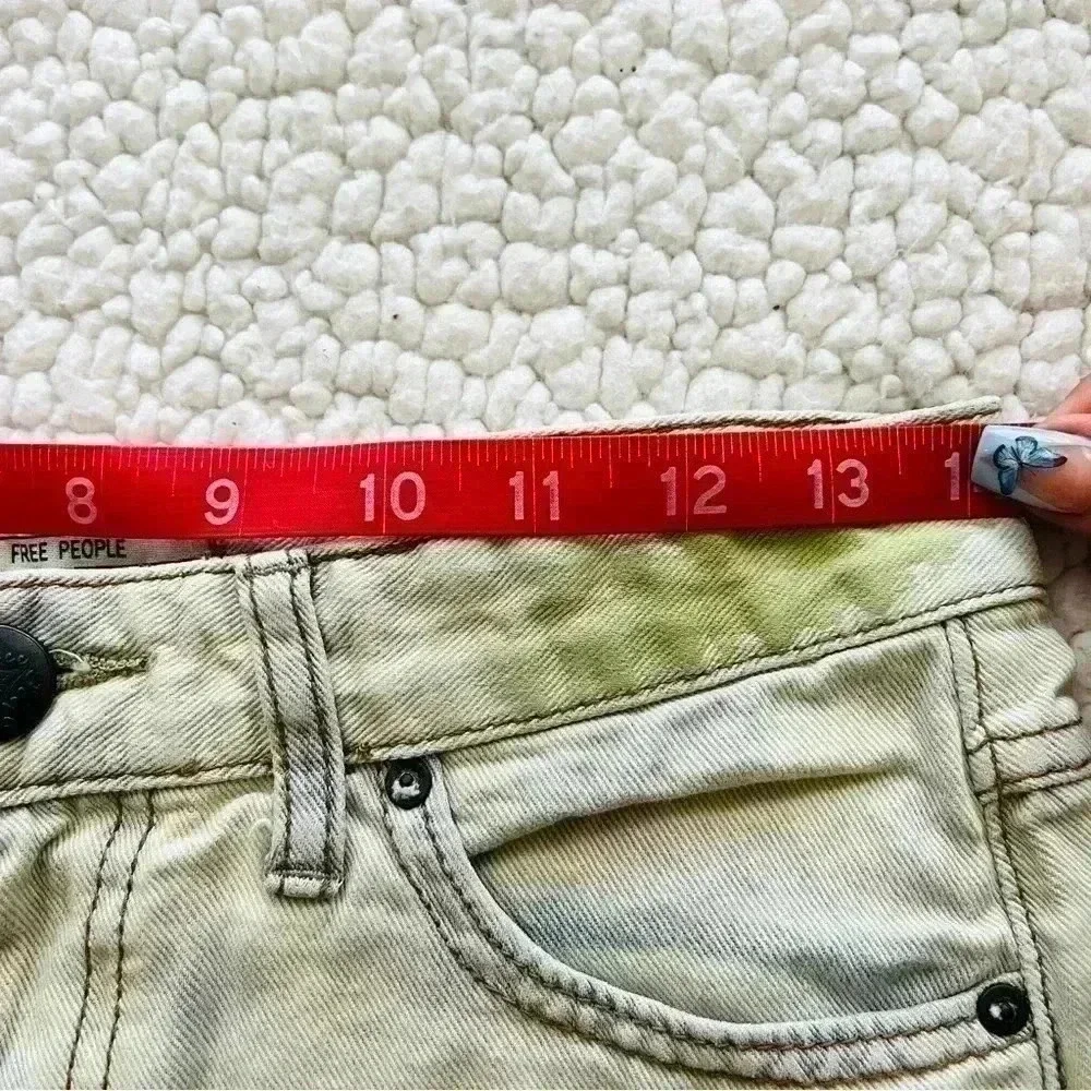 Free People Green Camouflage Embrllish Cheeky Distress Fray Jean‎ Shorts Size 25